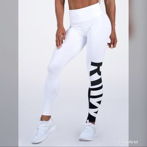 NWOT White & Black Ryder Wear Leggings